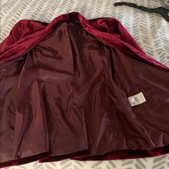 INC International Concepts Burgundy Wine Velvet Blazer size Small - Picture 6 of 9